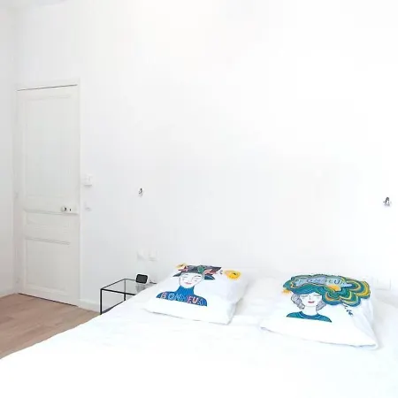 Frgk Coastal House , Garden Near Beaches & Ultra-fast Wi-fi Hébergement de vacances *