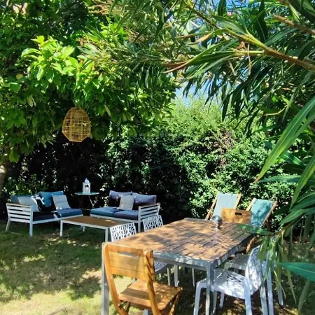 Frgk Coastal House , Garden Near Beaches & Ultra-fast Wi-fi Tatil Evi Vallauris